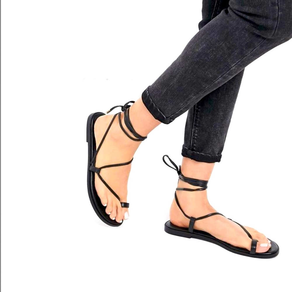 ASOS design forest toe loop minimal sandal - black